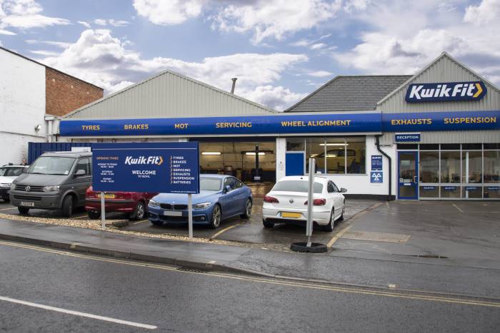 Tyres, MOTs & Servicing in Yeovil - Kwik Fit